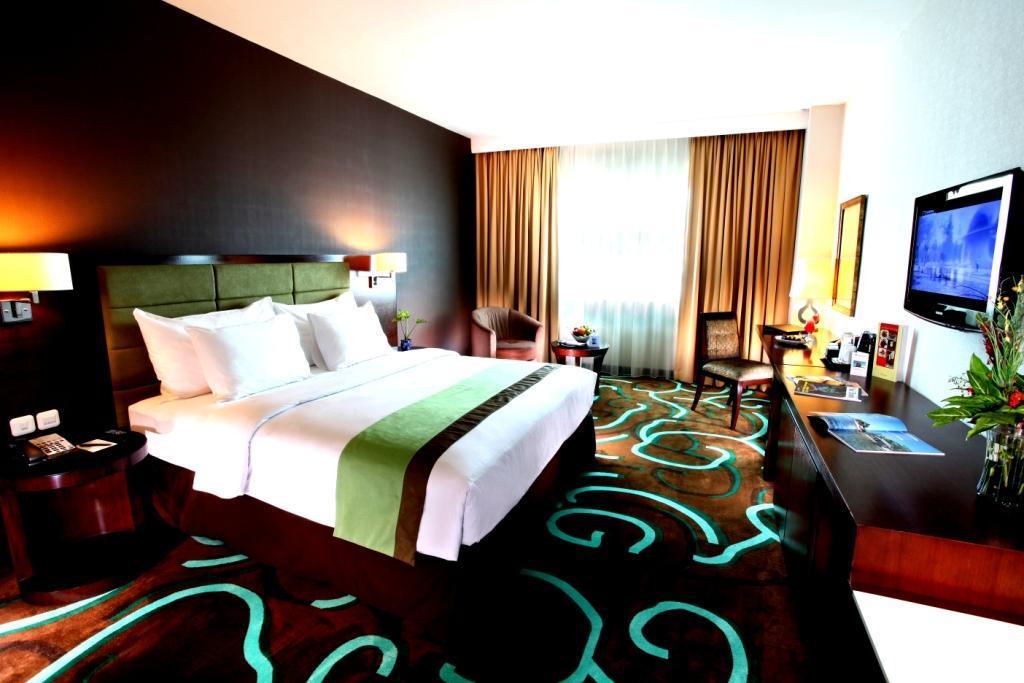 Swiss-Belhotel Ambon Exterior photo